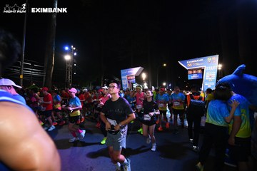 HO CHI MINH CITY NIGHT RUN EXIMBANK 2024 - Ảnh #1971167