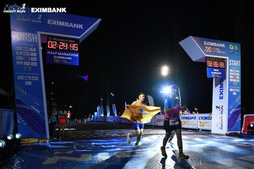 HO CHI MINH CITY NIGHT RUN EXIMBANK 2024 - Ảnh #2060057