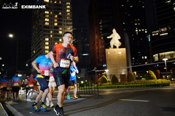 HO CHI MINH CITY NIGHT RUN EXIMBANK 2024 - Ảnh #1991110