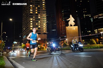 HO CHI MINH CITY NIGHT RUN EXIMBANK 2024 - Ảnh #1990719