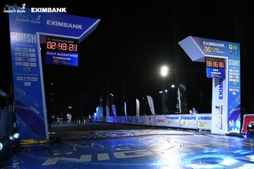 HO CHI MINH CITY NIGHT RUN EXIMBANK 2024 - Ảnh #2063439