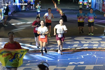 HO CHI MINH CITY NIGHT RUN EXIMBANK 2024 - Ảnh #2029072