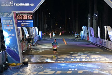 HO CHI MINH CITY NIGHT RUN EXIMBANK 2024 - Ảnh #2029057