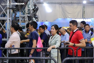 HO CHI MINH CITY NIGHT RUN EXIMBANK 2024 - Ảnh #1964743