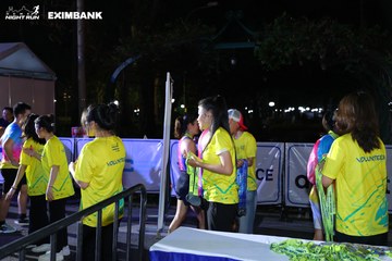 HO CHI MINH CITY NIGHT RUN EXIMBANK 2024 - Ảnh #2012412
