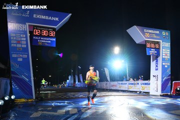 HO CHI MINH CITY NIGHT RUN EXIMBANK 2024 - Ảnh #2065795