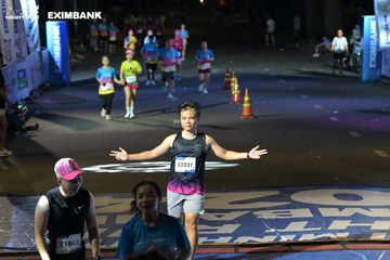 HO CHI MINH CITY NIGHT RUN EXIMBANK 2024 - Ảnh #2026994