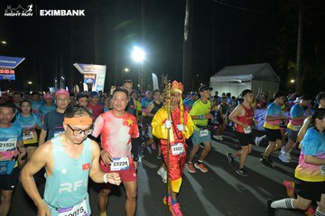 HO CHI MINH CITY NIGHT RUN EXIMBANK 2024 - Ảnh #1970781