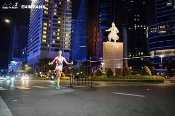 HO CHI MINH CITY NIGHT RUN EXIMBANK 2024 - Ảnh #1989142
