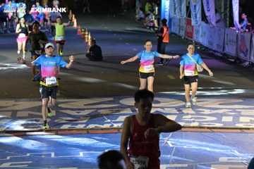 HO CHI MINH CITY NIGHT RUN EXIMBANK 2024 - Ảnh #2028615