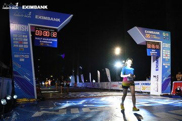 HO CHI MINH CITY NIGHT RUN EXIMBANK 2024 - Ảnh #2061061