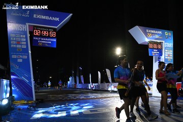 HO CHI MINH CITY NIGHT RUN EXIMBANK 2024 - Ảnh #2064942