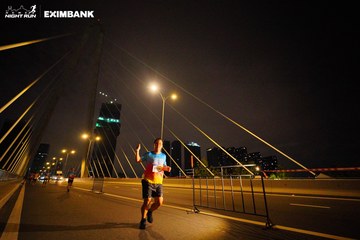 HO CHI MINH CITY NIGHT RUN EXIMBANK 2024 - Ảnh #2026789