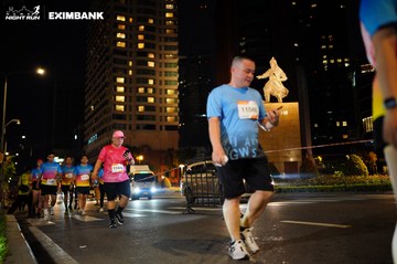 HO CHI MINH CITY NIGHT RUN EXIMBANK 2024 - Ảnh #1990185