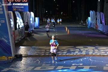 HO CHI MINH CITY NIGHT RUN EXIMBANK 2024 - Ảnh #2027189