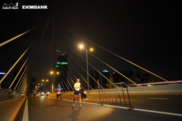 HO CHI MINH CITY NIGHT RUN EXIMBANK 2024 - Ảnh #2024010