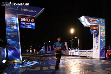 HO CHI MINH CITY NIGHT RUN EXIMBANK 2024 - Ảnh #2059397