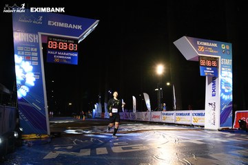 HO CHI MINH CITY NIGHT RUN EXIMBANK 2024 - Ảnh #2062997