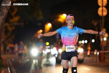 HO CHI MINH CITY NIGHT RUN EXIMBANK 2024 - Ảnh #2159883