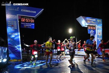 HO CHI MINH CITY NIGHT RUN EXIMBANK 2024 - Ảnh #2059612