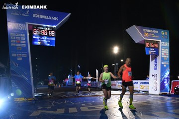 HO CHI MINH CITY NIGHT RUN EXIMBANK 2024 - Ảnh #2061859
