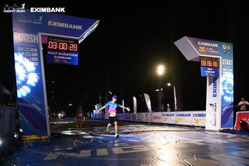 HO CHI MINH CITY NIGHT RUN EXIMBANK 2024 - Ảnh #2061350