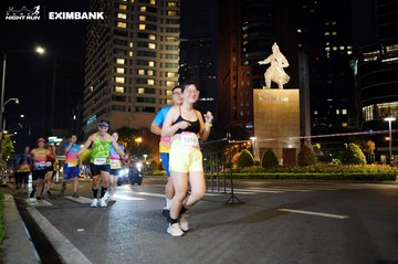 HO CHI MINH CITY NIGHT RUN EXIMBANK 2024 - Ảnh #1991696
