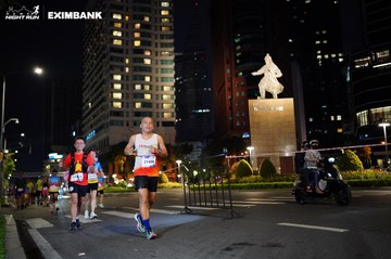 HO CHI MINH CITY NIGHT RUN EXIMBANK 2024 - Ảnh #1991757