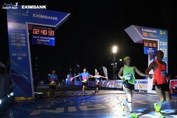 HO CHI MINH CITY NIGHT RUN EXIMBANK 2024 - Ảnh #2061890