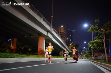 HO CHI MINH CITY NIGHT RUN EXIMBANK 2024 - Ảnh #1988901