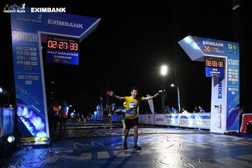 HO CHI MINH CITY NIGHT RUN EXIMBANK 2024 - Ảnh #2063347