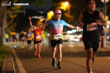HO CHI MINH CITY NIGHT RUN EXIMBANK 2024 - Ảnh #2160049
