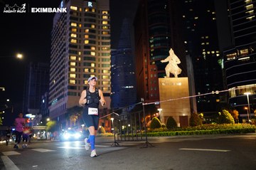 HO CHI MINH CITY NIGHT RUN EXIMBANK 2024 - Ảnh #1990416