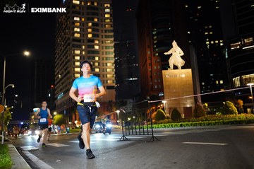 HO CHI MINH CITY NIGHT RUN EXIMBANK 2024 - Ảnh #1990700