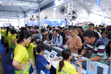 HO CHI MINH CITY NIGHT RUN EXIMBANK 2024 - Ảnh #1964268