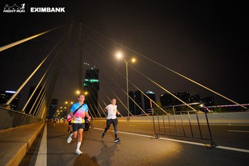 HO CHI MINH CITY NIGHT RUN EXIMBANK 2024 - Ảnh #2026554