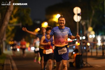 HO CHI MINH CITY NIGHT RUN EXIMBANK 2024 - Ảnh #2159932