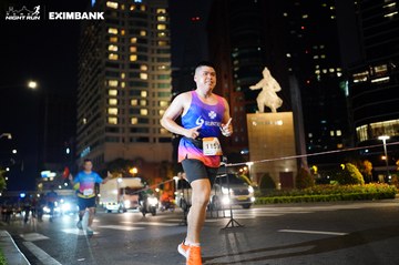 HO CHI MINH CITY NIGHT RUN EXIMBANK 2024 - Ảnh #1990559