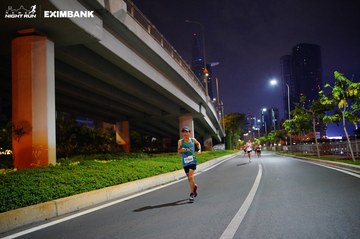 HO CHI MINH CITY NIGHT RUN EXIMBANK 2024 - Ảnh #1988655