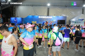 HO CHI MINH CITY NIGHT RUN EXIMBANK 2024 - Ảnh #2010495