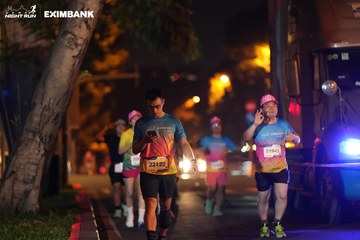 HO CHI MINH CITY NIGHT RUN EXIMBANK 2024 - Ảnh #2160798