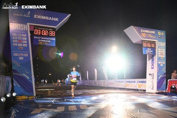 HO CHI MINH CITY NIGHT RUN EXIMBANK 2024 - Ảnh #2062772
