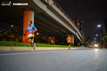 HO CHI MINH CITY NIGHT RUN EXIMBANK 2024 - Ảnh #1988603