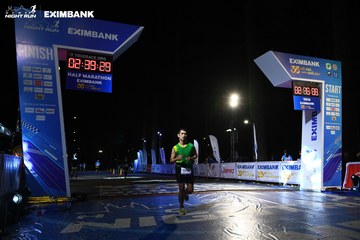 HO CHI MINH CITY NIGHT RUN EXIMBANK 2024 - Ảnh #2060741