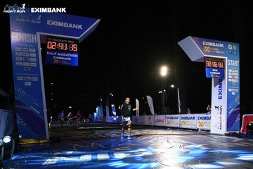 HO CHI MINH CITY NIGHT RUN EXIMBANK 2024 - Ảnh #2061967