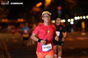 HO CHI MINH CITY NIGHT RUN EXIMBANK 2024 - Ảnh #2158904