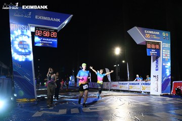 HO CHI MINH CITY NIGHT RUN EXIMBANK 2024 - Ảnh #2060131