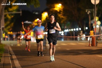 HO CHI MINH CITY NIGHT RUN EXIMBANK 2024 - Ảnh #2160046
