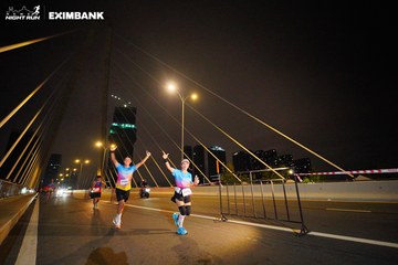 HO CHI MINH CITY NIGHT RUN EXIMBANK 2024 - Ảnh #2026391