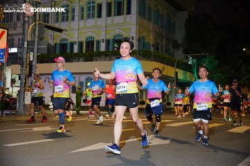 HO CHI MINH CITY NIGHT RUN EXIMBANK 2024 - Ảnh #2032237